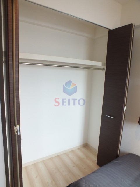 収納　寝室にクローゼット