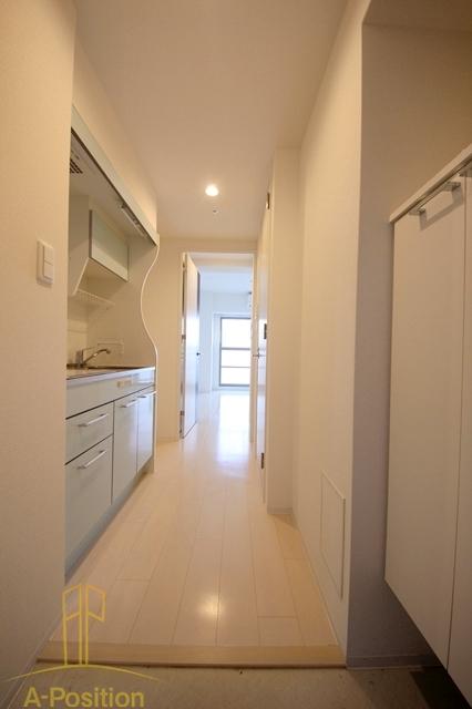 玄関　APRILE南森町