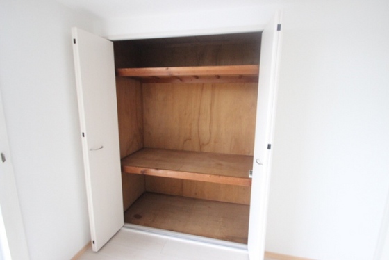 収納　※別部屋の写真です