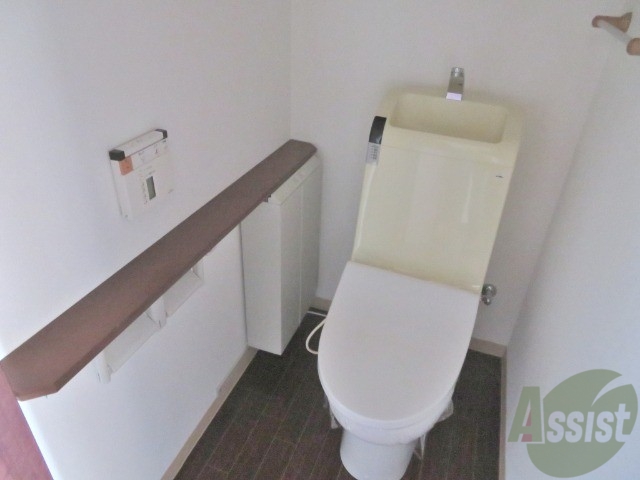 トイレ　こちらはトイレです。清潔感があり、安心して使用できます。