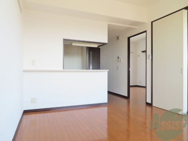 居室・リビング　広くてキレイなＬＤＫが広がっていて、充実した生活が送れそう。