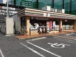 コンビニ　セブンイレブン大阪今福西6丁目店（コンビニ）まで439m