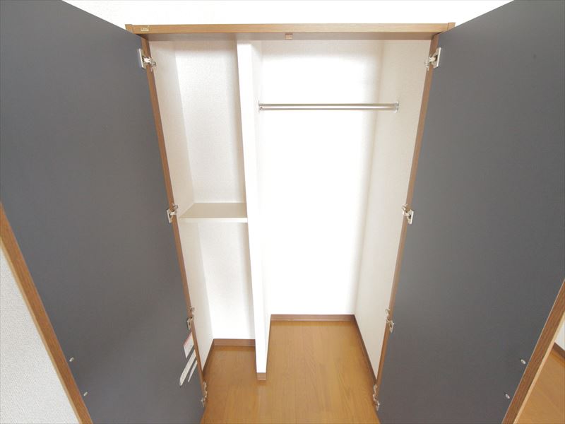 収納　クローゼット