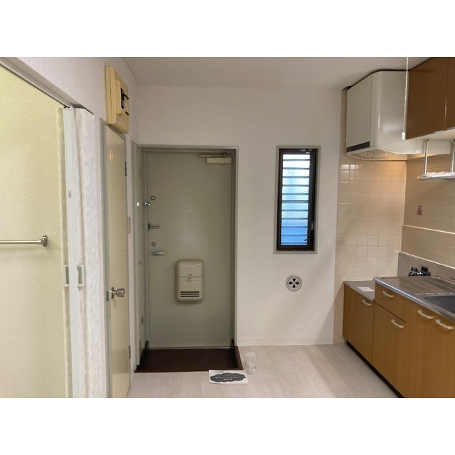 玄関　シンプルで使いやすい玄関です