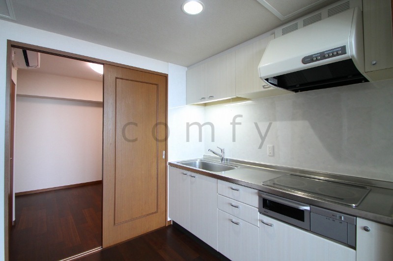 キッチン　システムキッチン