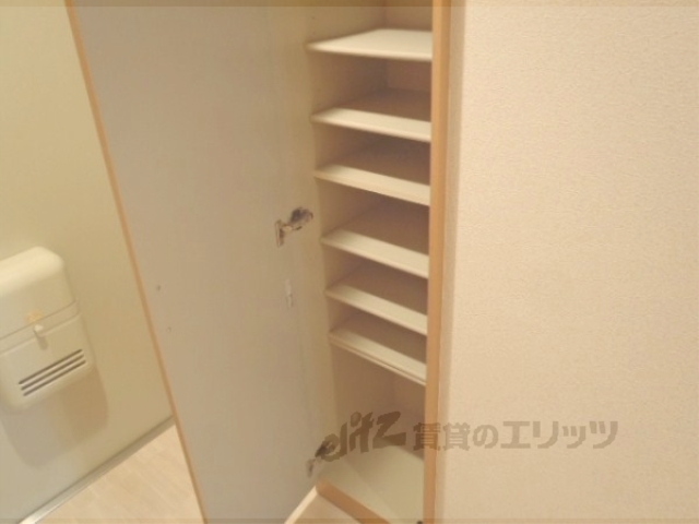 収納　下駄箱