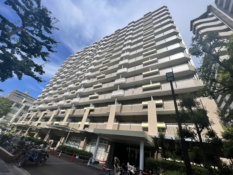 建物外観　大型マンション（^^♪