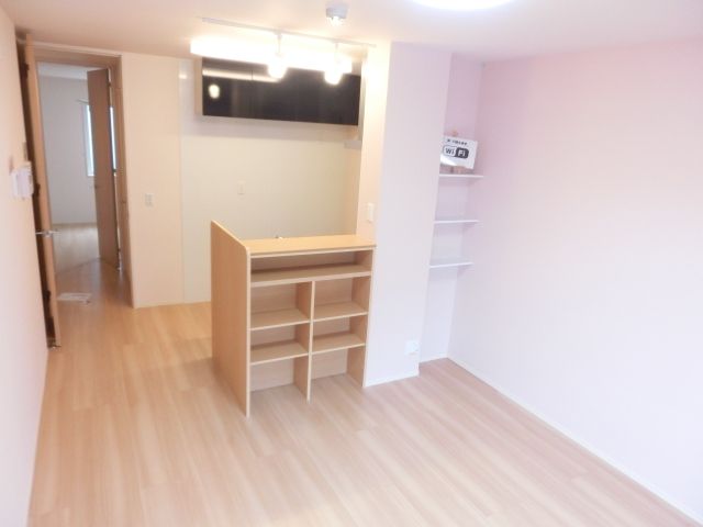 居室・リビング　明るいお部屋です