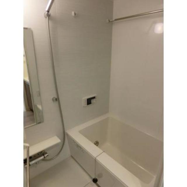 バス・シャワールーム　※写真は同タイプ住戸です。