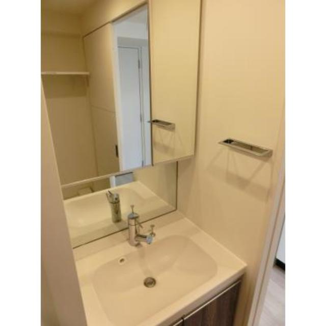 洗面設備　※写真は同タイプ住戸です。