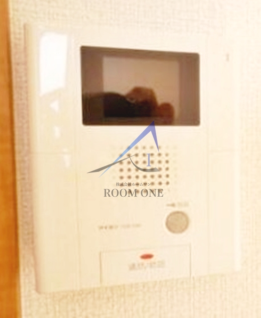 セキュリティ　モニター付きインターホンです。