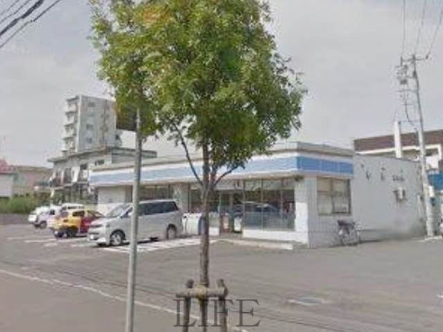 コンビニ　ローソン札幌平和通7丁目店（コンビニ）まで110m
