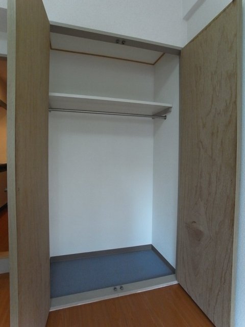 収納　クローゼット