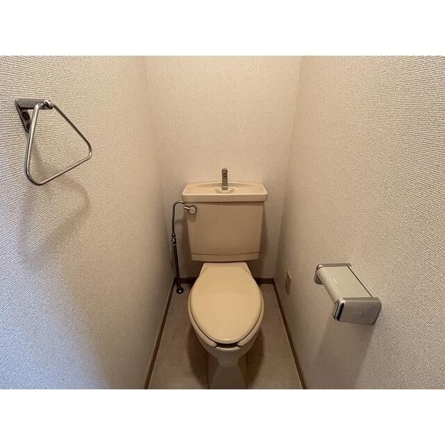 トイレ　（別タイプ参考写真）櫻　荒川区西日暮里3