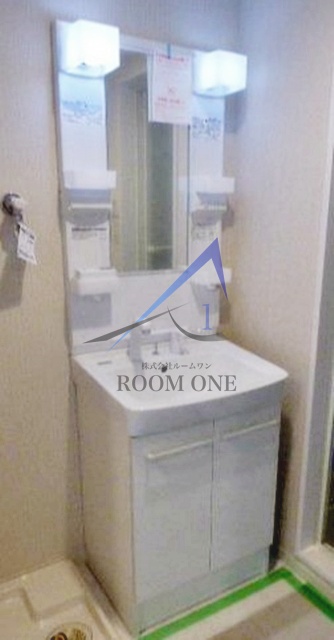 洗面設備　洗面台です。