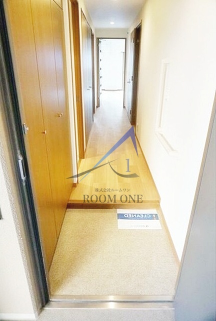 玄関　玄関です。