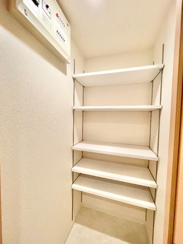 玄関　※別室参照　現況優先します