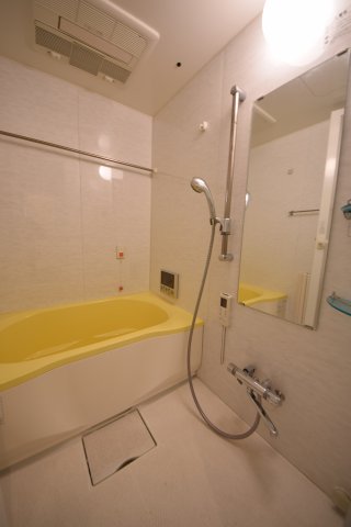 バス・シャワールーム　CITY SPIRE難波プレミア　浴室