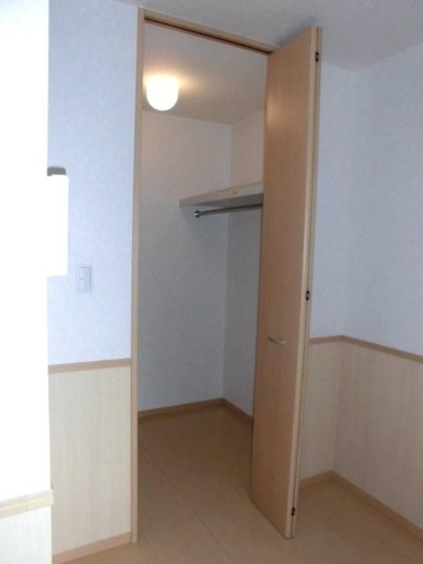 収納　図面と現状に相違がある場合には現状を優先