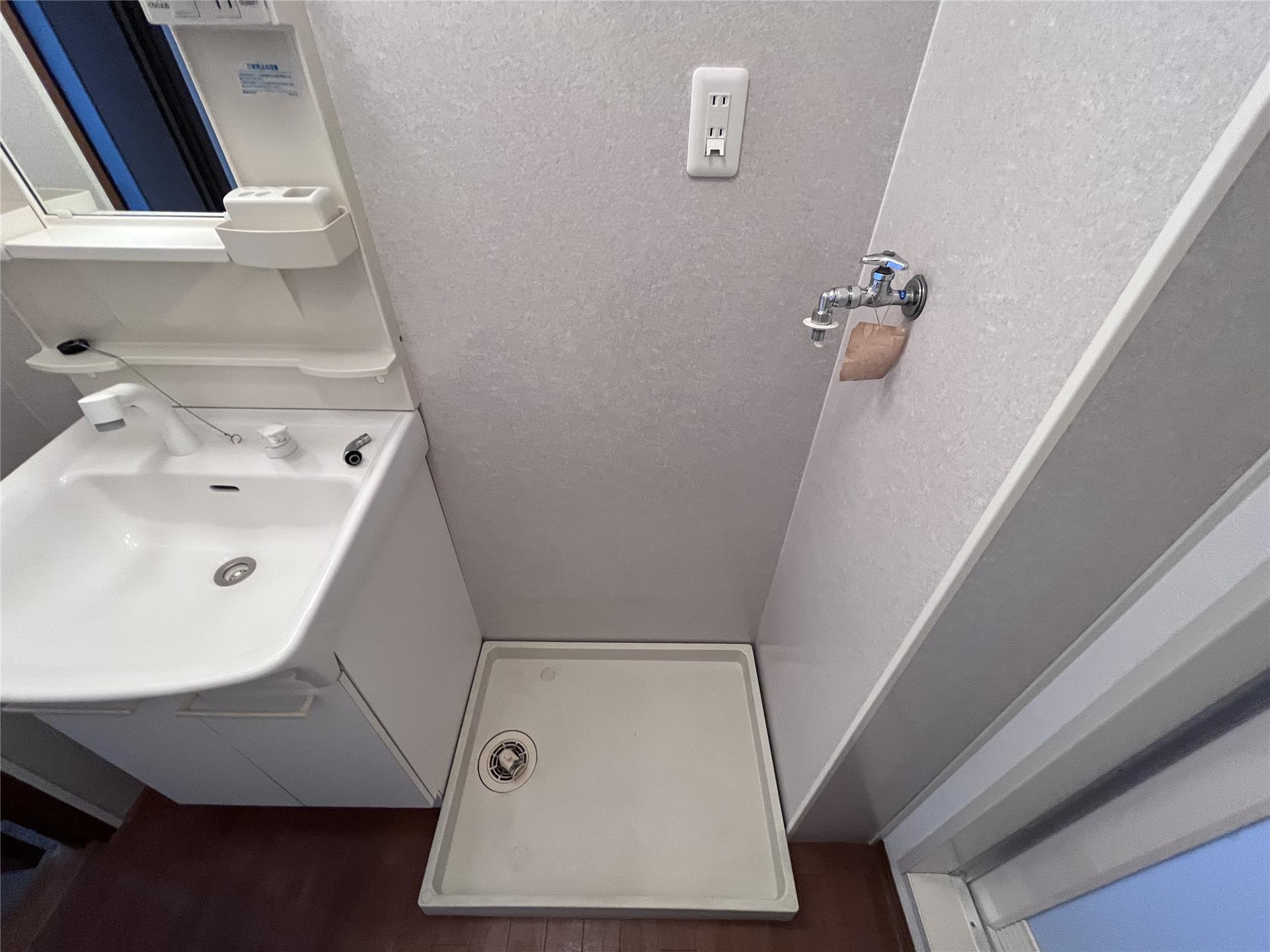 その他設備　防水パン付き洗濯機置き場完備♪