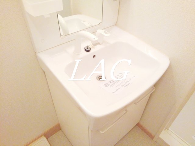 洗面設備　洗面台です。