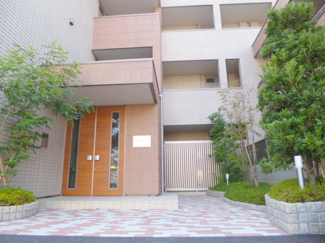 エントランス　エントランスアプローチ