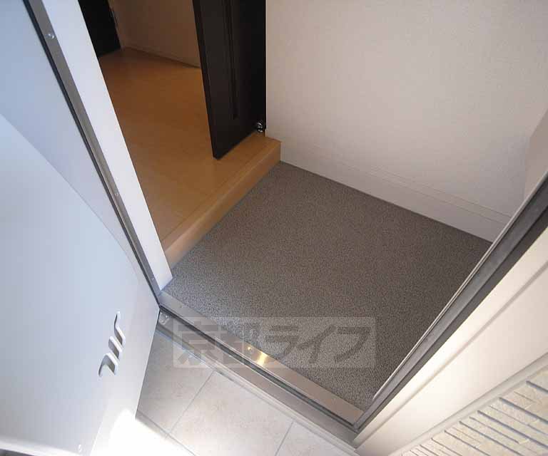 玄関　ゆとりのある玄関です。