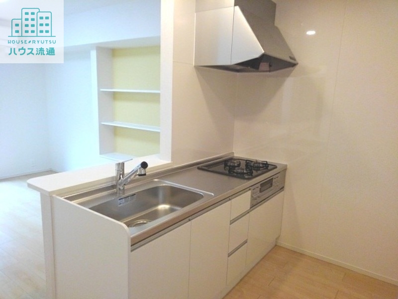 キッチン　※別号室の写真です