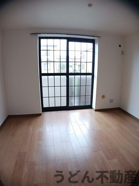 居室・リビング　うどん県のお部屋探しはうどん不動産へ うどんちゃんとLINE