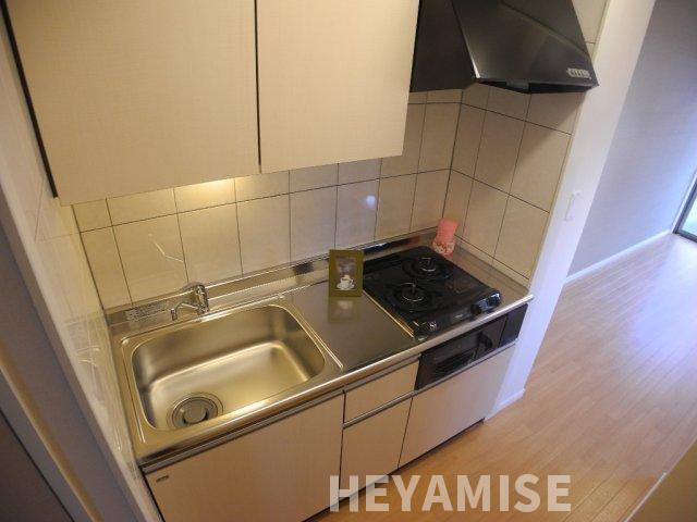 キッチン　※同間取りの別の階のお部屋の写真です※