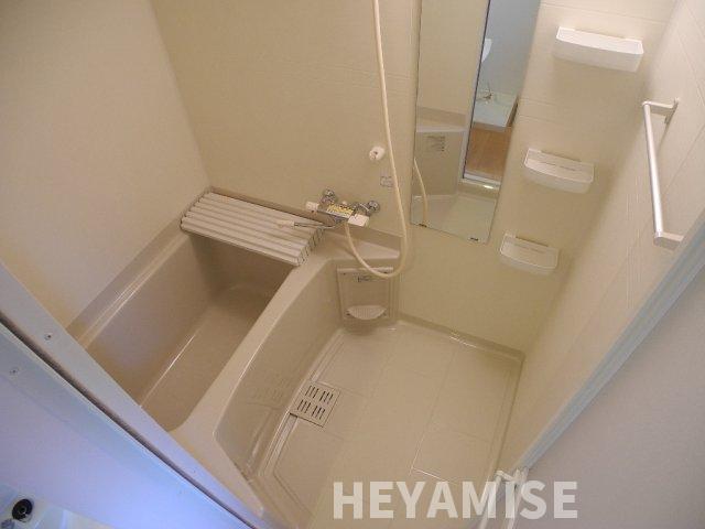 バス・シャワールーム　※同間取りの別の階のお部屋の写真です※