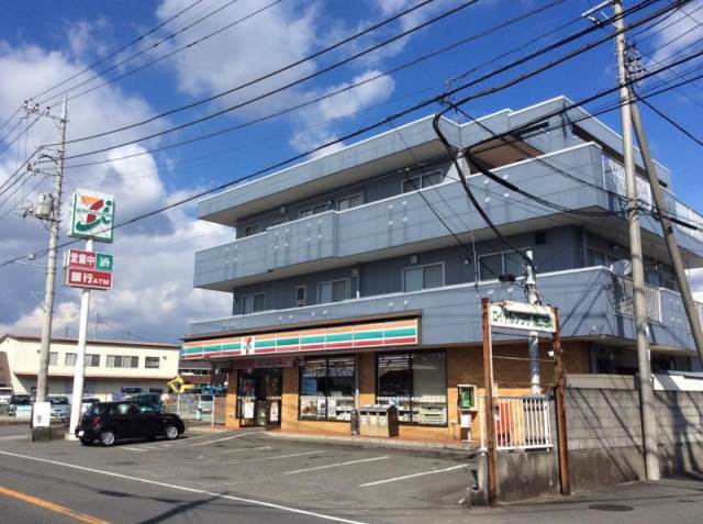 コンビニ　セブン?イレブン三島二日町店（コンビニ）まで74m
