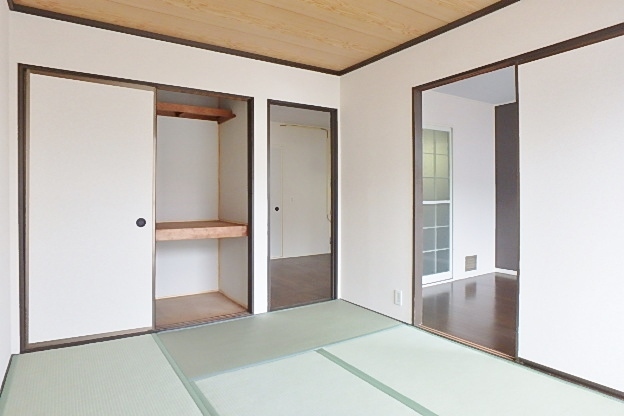 その他部屋・スペース　押入れがある和室６帖