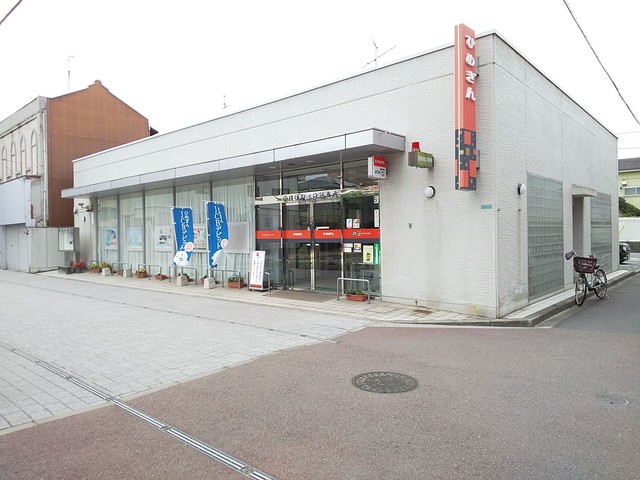 銀行　愛媛銀行三津浜支店（銀行）まで260m