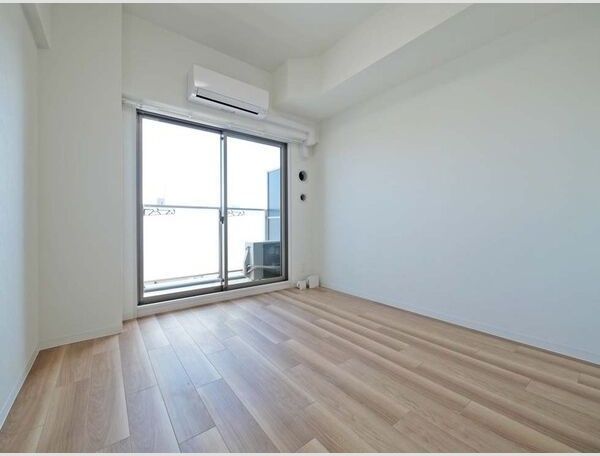 バルコニー　同シリーズの内装写真となります