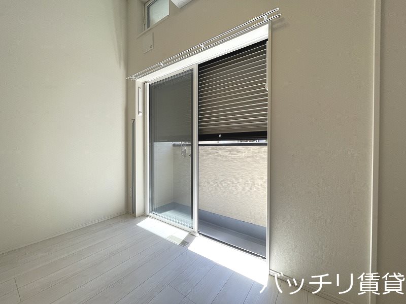 バルコニー　※同型タイプの為、現状を優先いたします