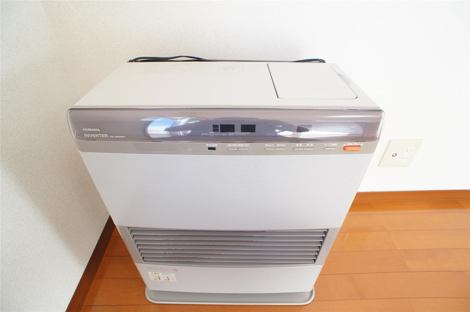 その他設備　灯油ＦＦストーブ