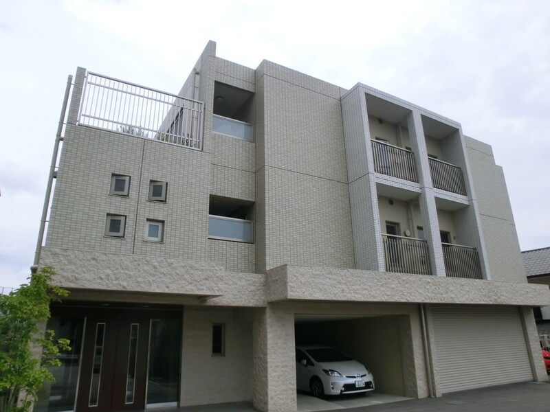 建物外観　東灘区本山北町「メゾンドバレー」