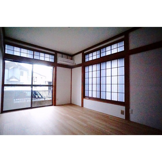 居室・リビング　２０２５年１２月撮影