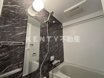 バス・シャワールーム　お風呂です