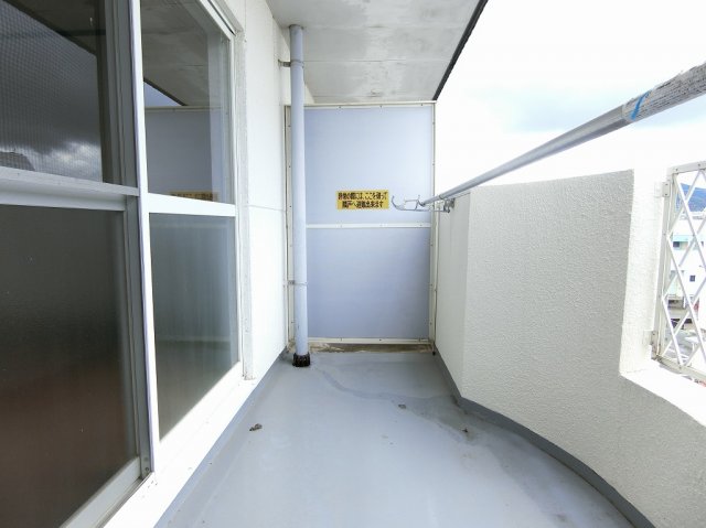 バルコニー　落ち着いた時間を過ごせるバルコニーです