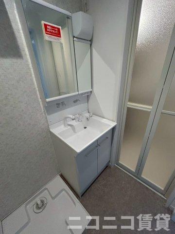 洗面設備　別号室イメージの為、現状を優先致します。