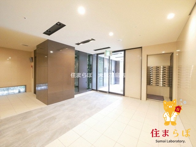 エントランス　共用部の印象も大切に