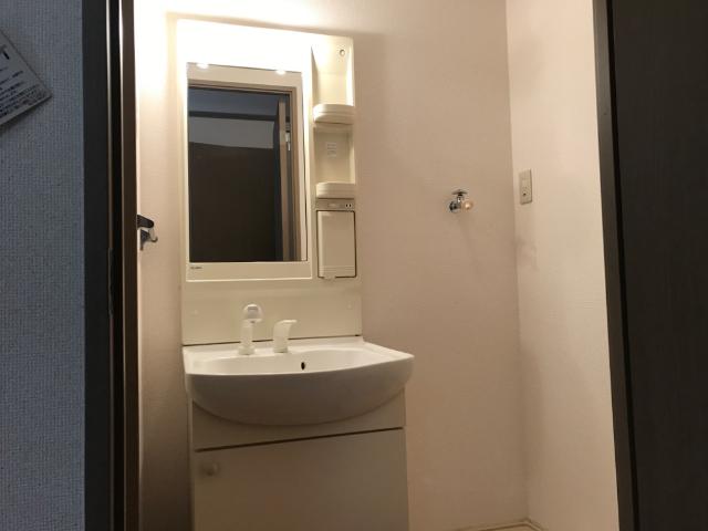 洗面設備　洗髪洗面化粧台