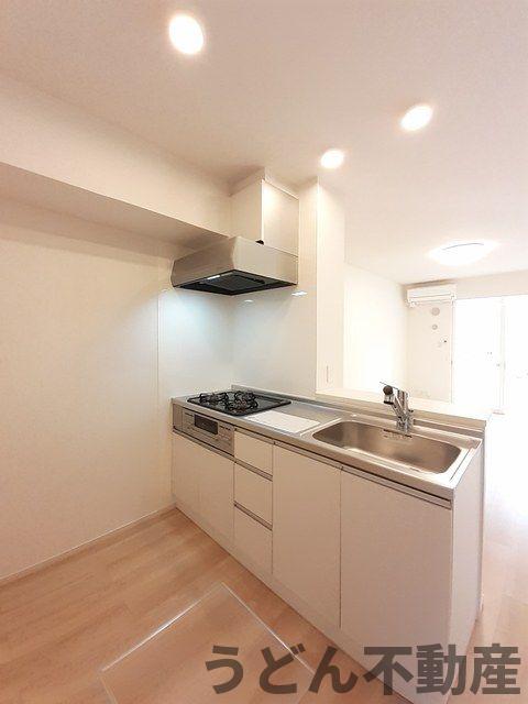 キッチン　うどん県のお部屋探しはうどん不動産へ うどんちゃんとLINE