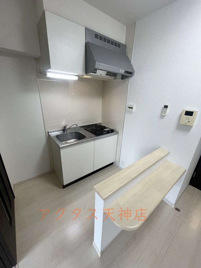 キッチン　2口コンロ・シンクもワイドです♪