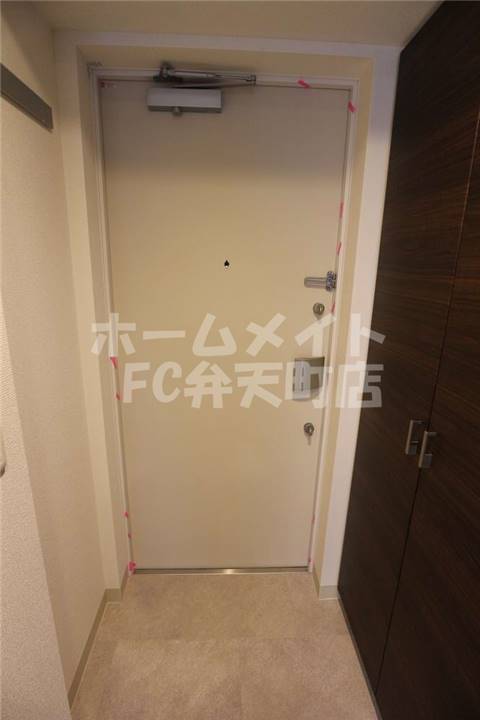 玄関　落ち着いた玄関です