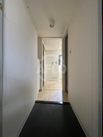 玄関　カーサ　セレーネ　　玄関