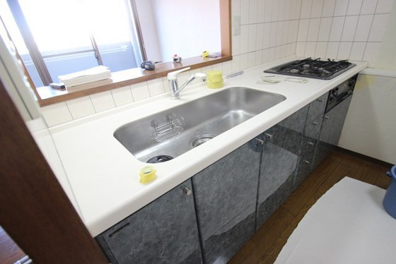 キッチン　※別室の写真です