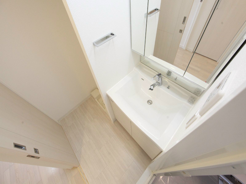 洗面設備　脱衣所　独立洗面台（シャンプードレッサー）